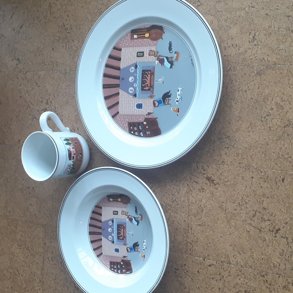 Villeroy & Boch 'Naif' 3 piece set.